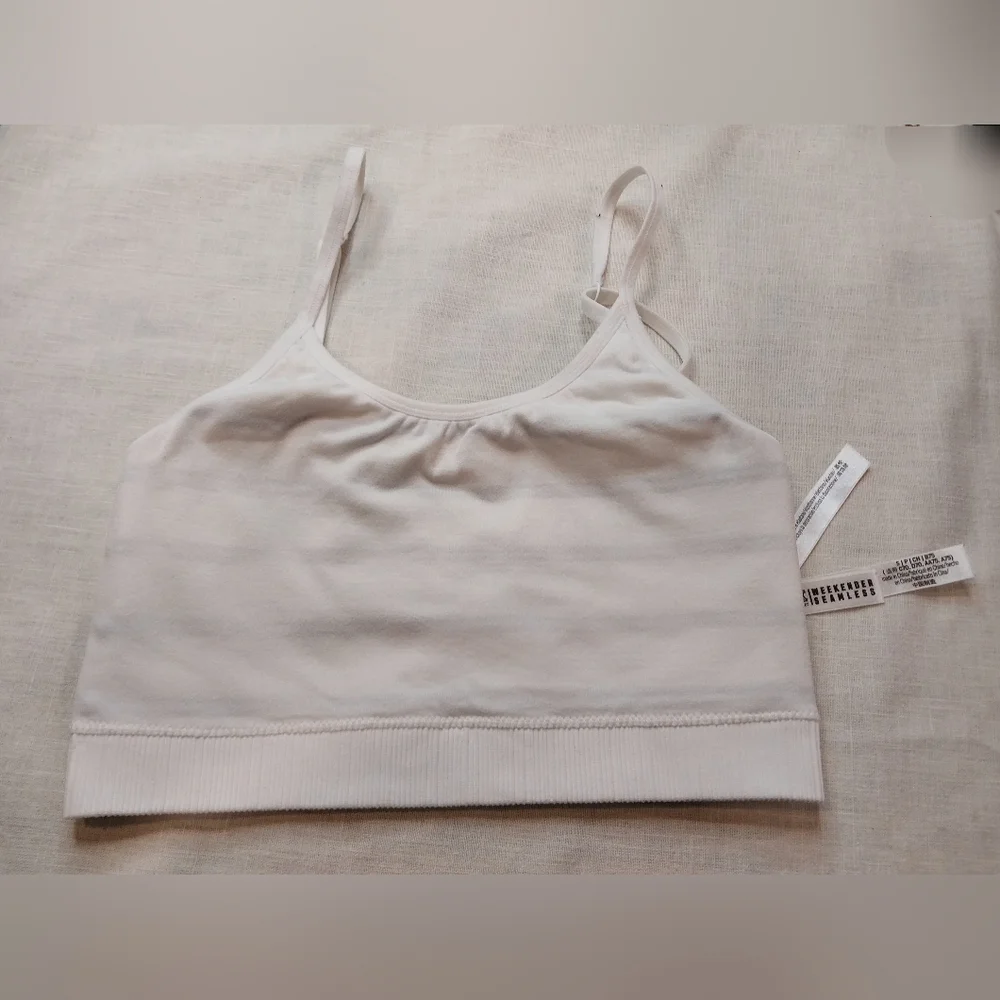PINK Victoria's Secret White and Black Striped Bra - Picture 6 of 12